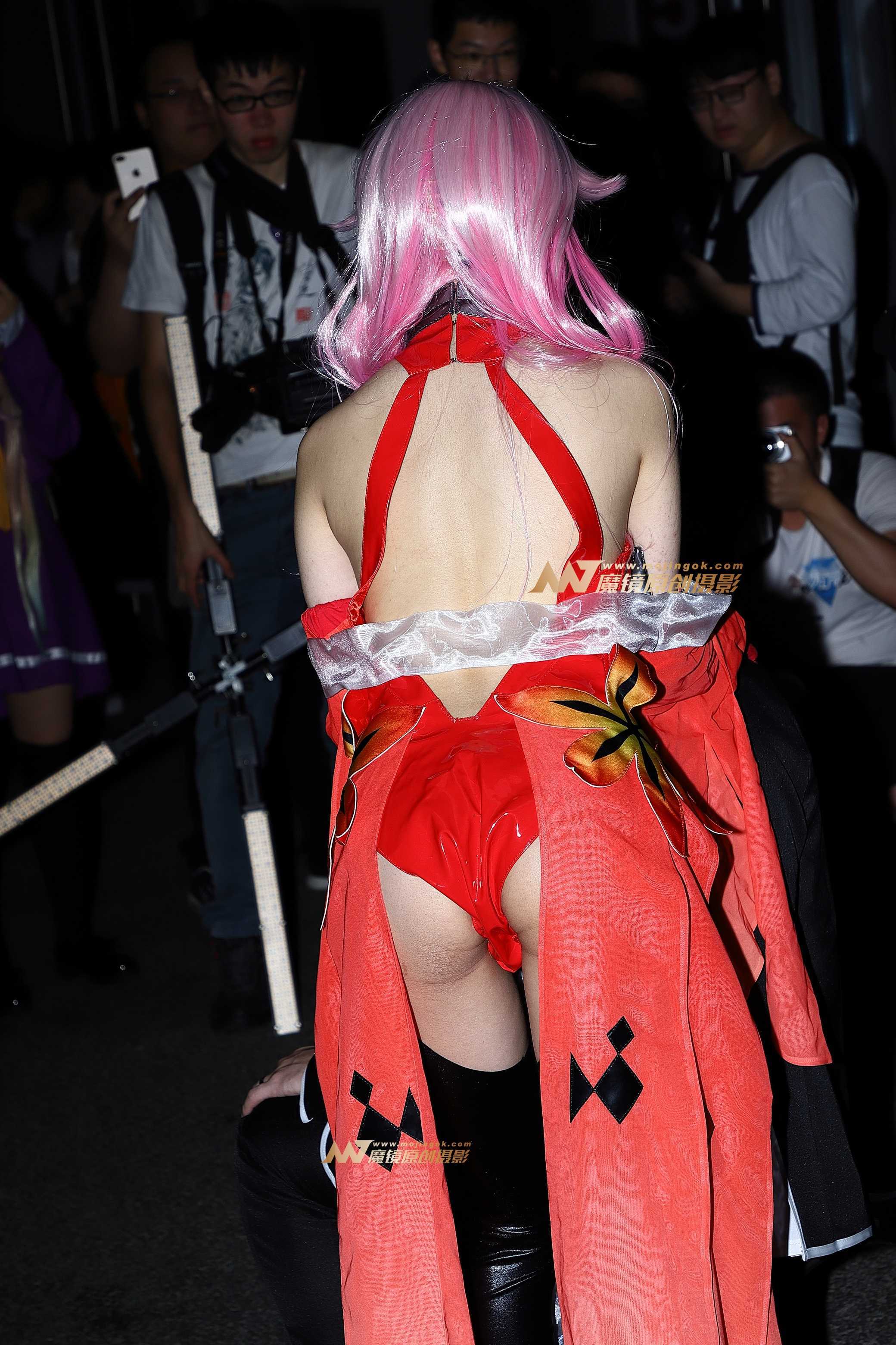 帆板红色比基尼coser